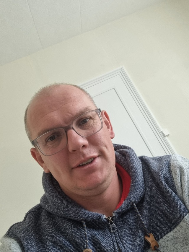 Profil de Louai, 42 ans, TS Luxembourg à Reichlange