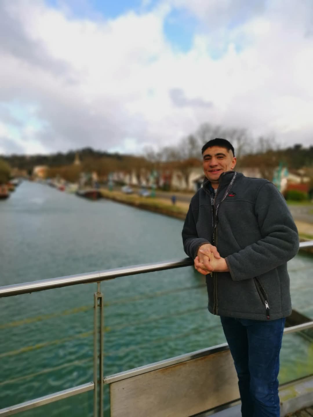 Profil de Clark, 35 ans, TS Luxembourg à Enteschbach