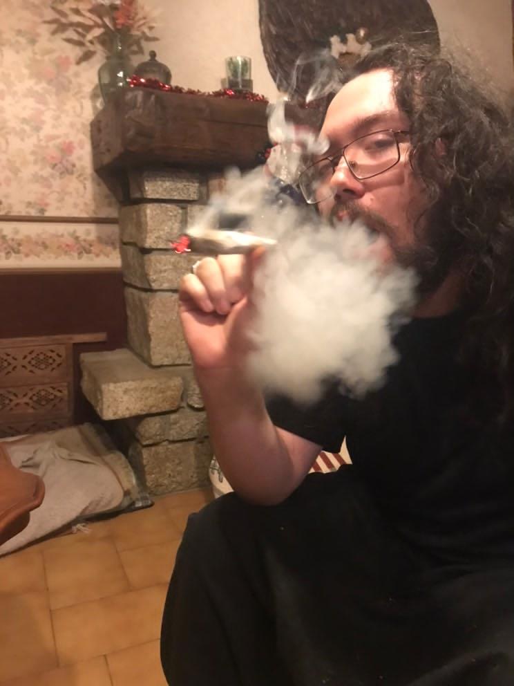 Profil de Ely, 19 ans, TS Luxembourg à Scheidel