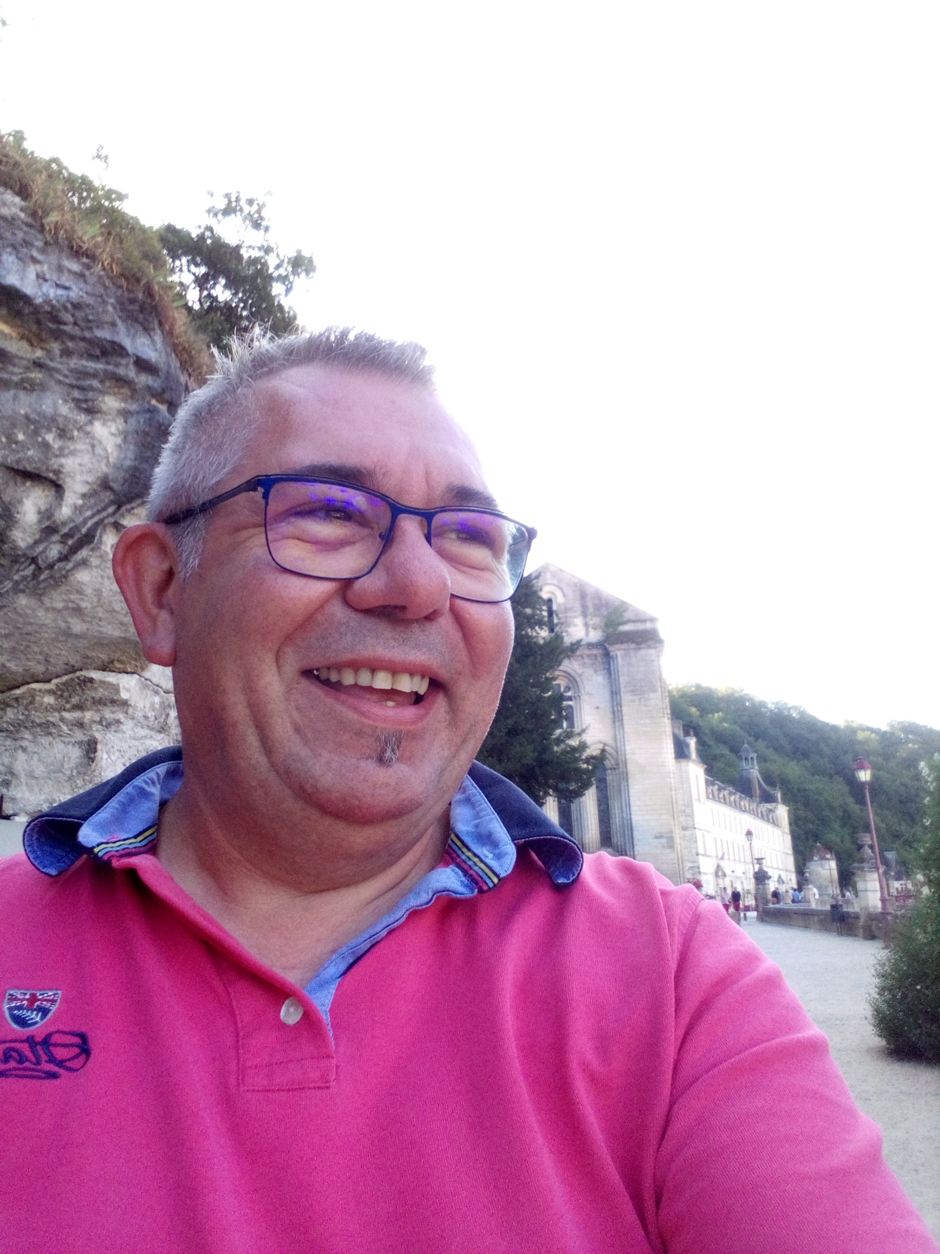 Profil de Johnson, 55 ans, TS Luxembourg à Bourscheid