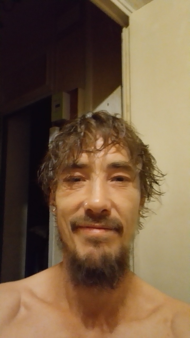 Profil de Dardan, 39 ans, TS Luxembourg à Hovelange
